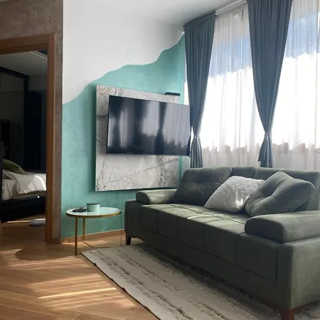 Апартаменты Lazic Sm &